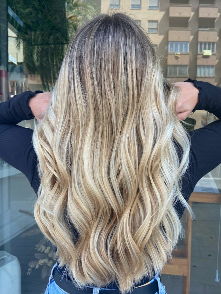 Consigue el look que buscabas con unas mechas en Valencia 2 mechas masdemont 1jpeg 1